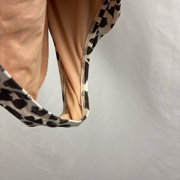 J. CREW Demi Underwire Leopard Print 1 Piece Bathing Suit Size 12 Strapless - Picture 5 of 7